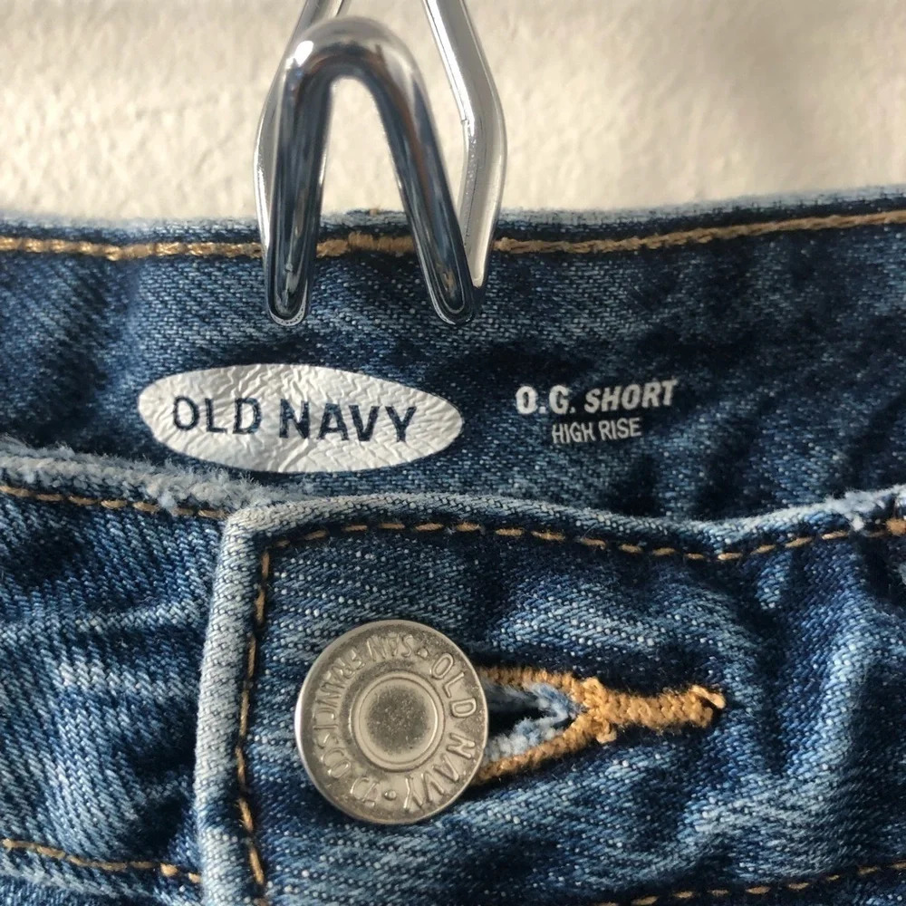 ☀️OLD NAVY Rainbow OG High Rise Distressed Button Fly Shorts - Picture 6 of 10